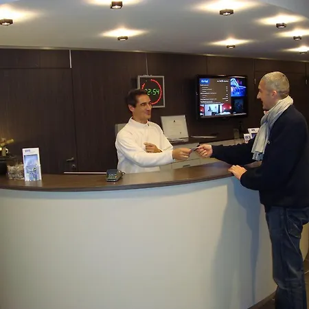 Kyriad Saint Brieuc - Hotel 3*