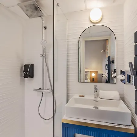 Kyriad Saint Brieuc - Hotel 3*