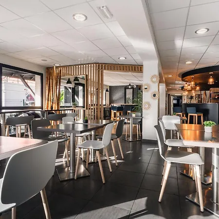 Kyriad Saint Brieuc - Hotel