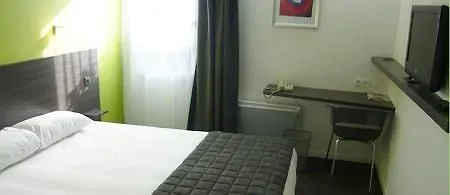 Hotel Kyriad Saint Brieuc - 3*